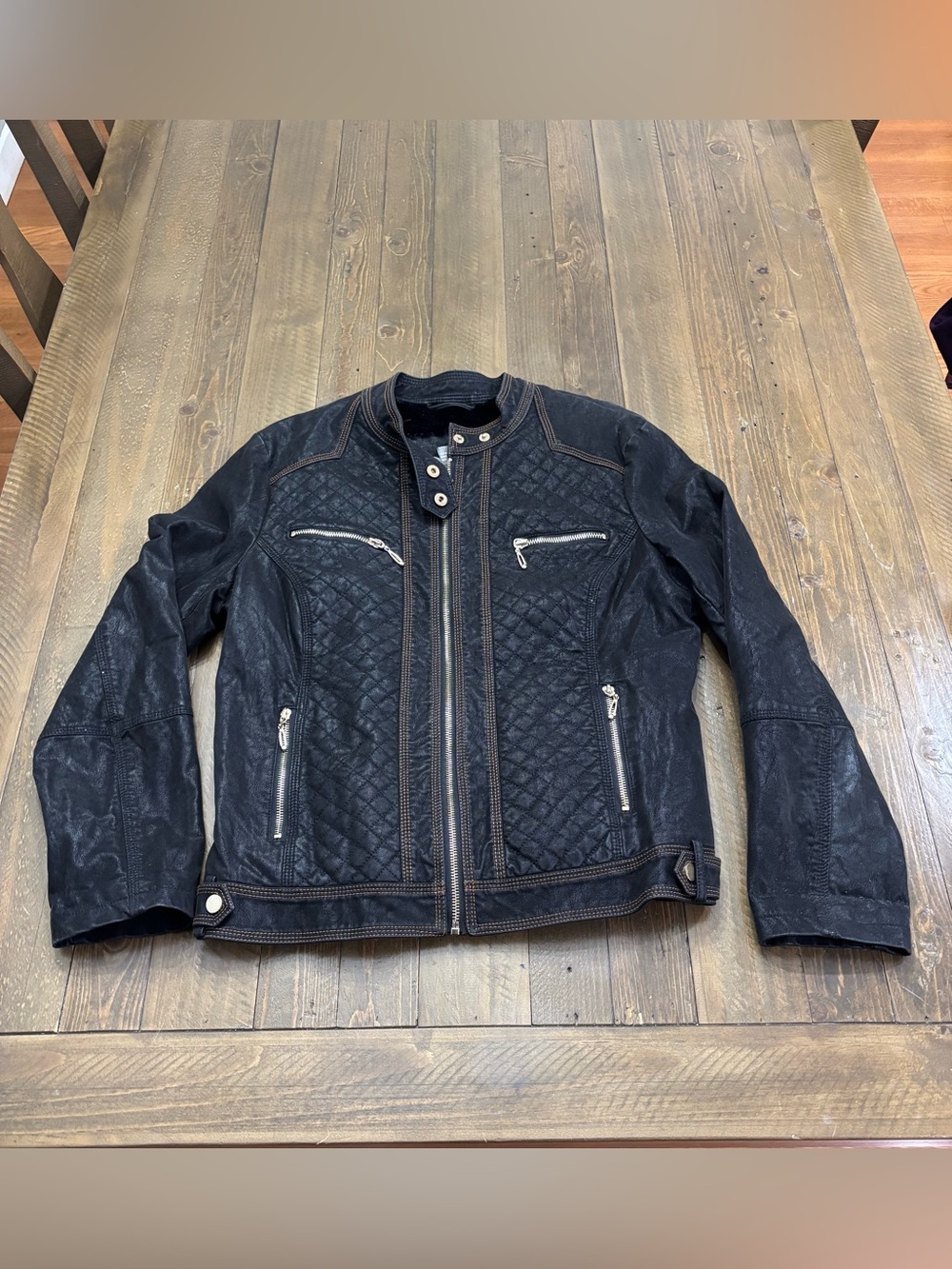 Kate & Mallory Black Quilted Zip Front Bomber Jacket